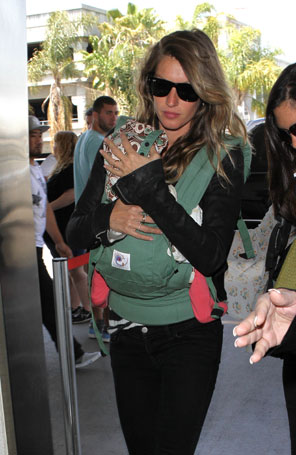 Gisele Bündchen esconde a filha Vivian dos fotógrafos, confira!