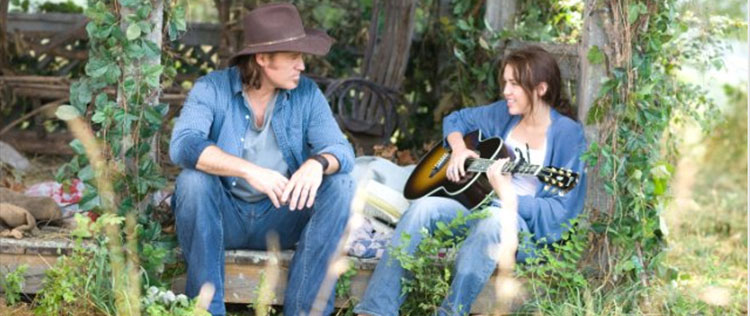 - <i>Estou muito orgulhoso dela</i>, diz Billy Ray Cyrus sobre Miley Cyrus