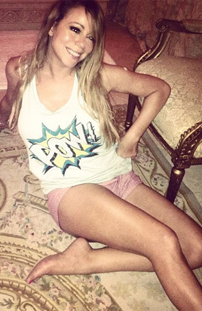 Mariah Carey usa <i>shorts</i> curtíssimo. Confira!