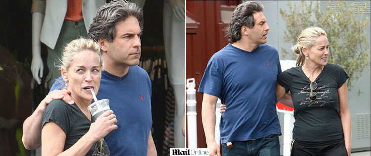 Sharon Stone passeia abraçada com homem que não é o seu namorado