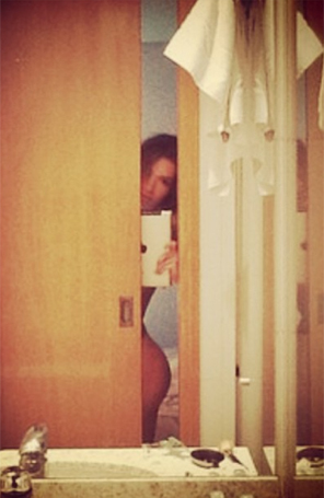 Fani, ex-<i>BBB</i>, divulga foto mostrando <i>derrière</i>