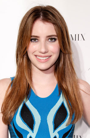 Aprenda a fazer a maquiagem de Emma Roberts