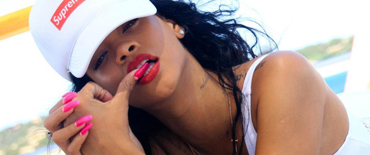 Rihanna não quer mais nada com Chris Brown