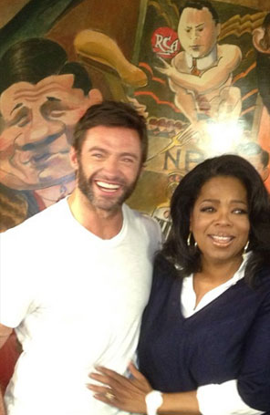 Oprah Winfrey apalpa abdômen de Hugh Jackman e posta foto, veja aqui!