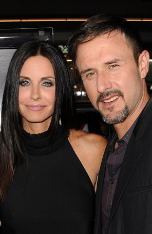 Courteney Cox e David Arquette estão oficialmente divorciados