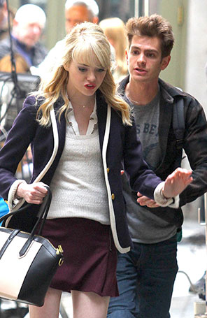 Andrew Garfield persegue Emma Stone por Nova York