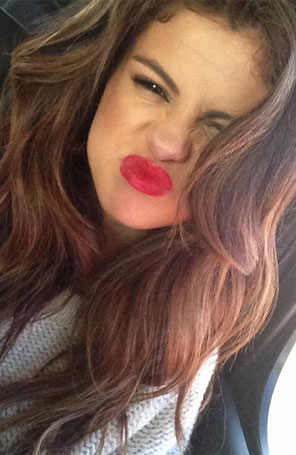 Selena Gomez aceitaria fazer cenas de nudez para alavancar a carreira
