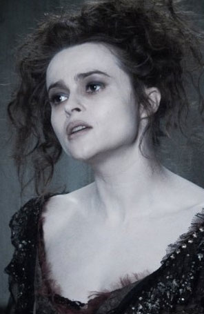 Helena Bonham Carter interpretará a fada madrinha no filme <i>Cinderella</i>