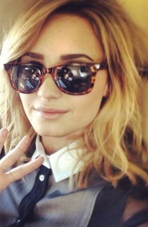 Morre o pai de Demi Lovato