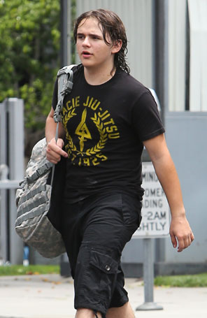 Prince Jackson depõe em julgamento da morte do pai Michael Jackson