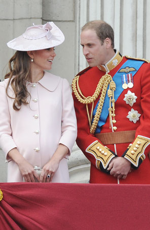 Kate Middleton apresentará o bebê real de dentro do hospital