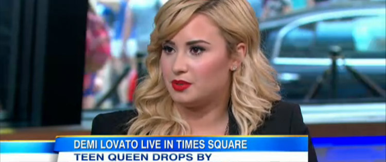 - <i>Eu estou lidando bem </i>, disse Demi Lovato sobre a morte do pai