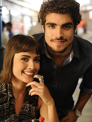 Caio Castro poderia ter <i>affair</i> com colega de elenco de <i>Amor à Vida</i>