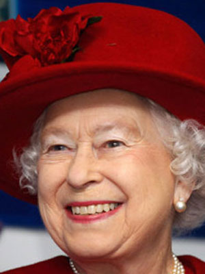 Rainha Elizabeth II quer que seu bisneto nasça logo para que ela possa tirar férias