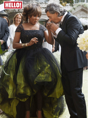 Tina Turner usa vestido preto e verde para se casar, veja a foto!