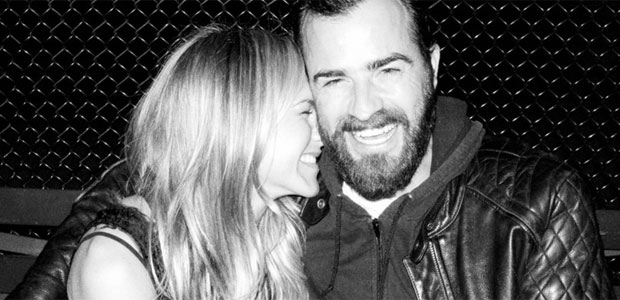 - <i>Nós já nos sentimos casados</i>, diz Jennifer Aniston sobre Justin Theroux