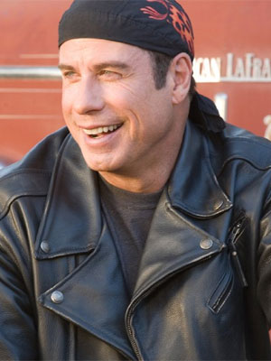 John Travolta quer ser vilão em filme de James Bond
