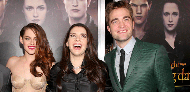 Stephenie Meyer está tentando ajudar Robert Pattinson e Kristen Stewart