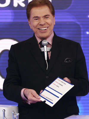 Sílvio Santos se acha mais galã do que George Clooney e Brad Pitt