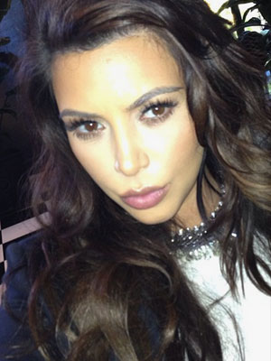 Filha de Kim Kardashian se parece com o primo, afirmam fontes