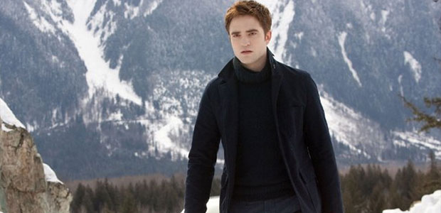 Robert Pattinson se pergunta o que os fãs de <i>Crepúsculo fazem o dia inteiro</i>