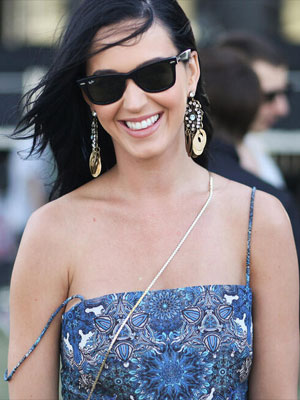 Katy Perry vende a casa que morou com ex-marido