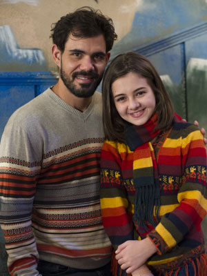 Em <i>Amor à Vida</i>, Ninho quer se despedir de Paulinha antes de viajar para Nova York