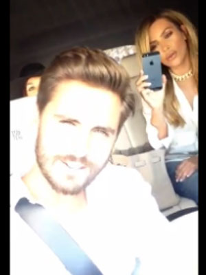 Loira, Kim Kardashian aparece em vídeo de Scott Disick