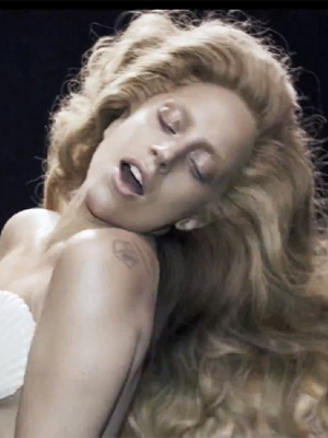 Lady Gaga interpretará a si mesma em filme