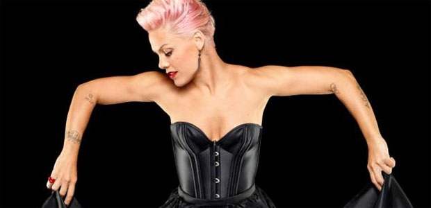 P!nk irá receber prêmio de Mulher do Ano da <i>Billboard</i>