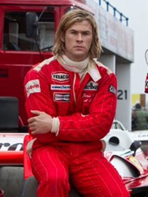 - <i>Foi constrangedor</i>, afirma Chris Hemsworth sobre filmar cenas de nudez