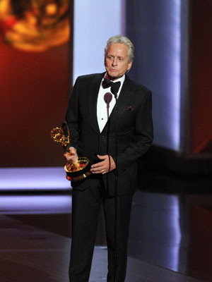 Michael Douglas diz que está muito esperançoso por volta com Catherine Zeta-Jones