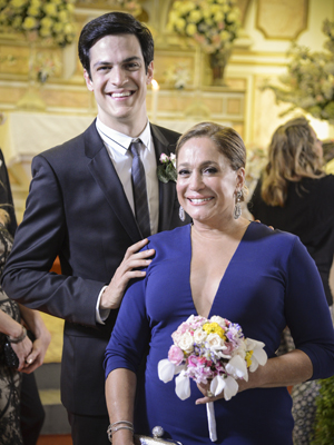 Pilar e Félix declaram guerra a Paloma em <i>Amor à Vida</i>