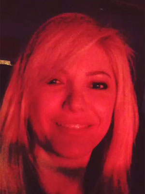 Antonia Fontenelle curte <i>funk</i> no trânsito