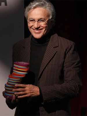 Caetano Veloso e Roberto Carlos concorrem ao <i>Grammy</i> latino