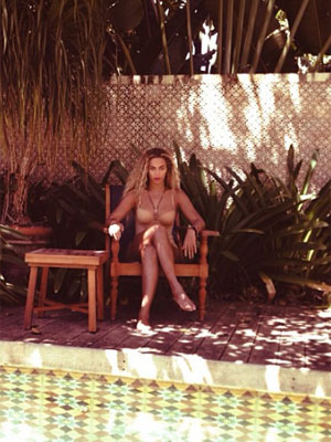 Beyoncé volta a aparecer de cabelos longos, confira!