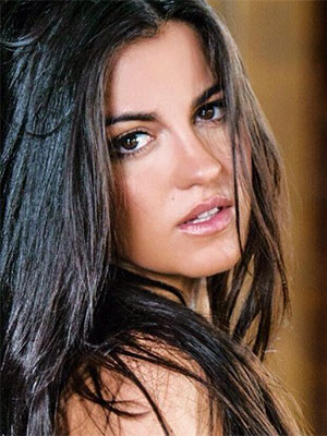 Ex-<i>RBD</i> é cotada para estrelar <i>remake</i> de <i>Maria do Bairro</i>