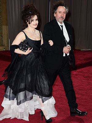 Marido de Helena Bonham Carter é visto com outra mulher