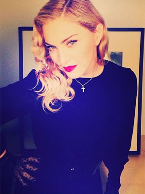Madonna é expulsa de cinema por uso de celular