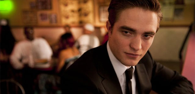 Equipe de Robert Pattinson se preocupa com o rumo da carreira do ator