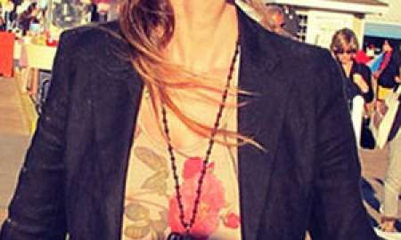 <i>Record</i> não confirma Luciana Gimenez no <i>Domingo da Gente</i> e <i>Rede TV!</i> não libera