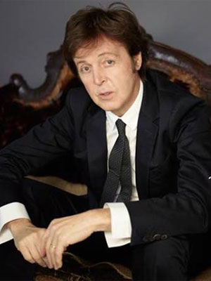 Paul McCartney revela que conversa com John Lennon enquanto escreve músicas