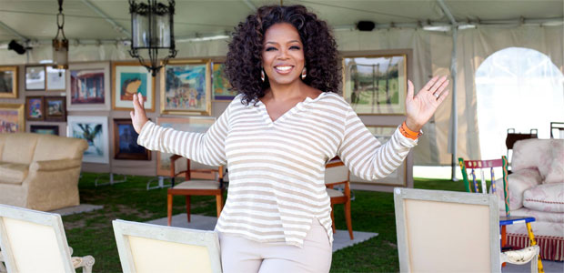 Oprah Winfrey faz venda de garagem e arrecada mais de um milhão de reais, confira!