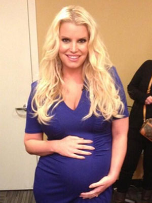 Jessica Simpson fala sobre a sua volta ao <i>Vigilantes do Peso</i>
