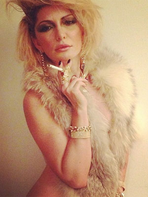 Antonia Fontenelle posa sensual para revista