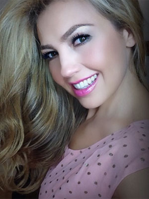 Thalia é convidada para protagonizar <i>remake</i> da novela <i>Rainha da Sucata</i>