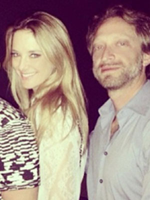 Ticiane Pinheiro se declara para suposto <i>affair</i> em rede social