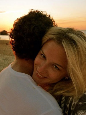 Casada há três meses, Fiorella Mattheis reclama da indisposição do marido
