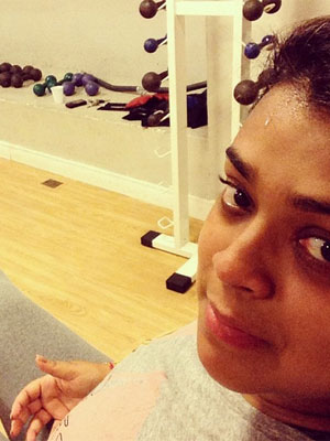 Preta Gil mostra que realmente está se dedicando aos exercícios físicos