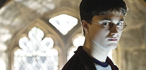 Daniel Radcliffe diz que celebridades devem evitar redes sociais